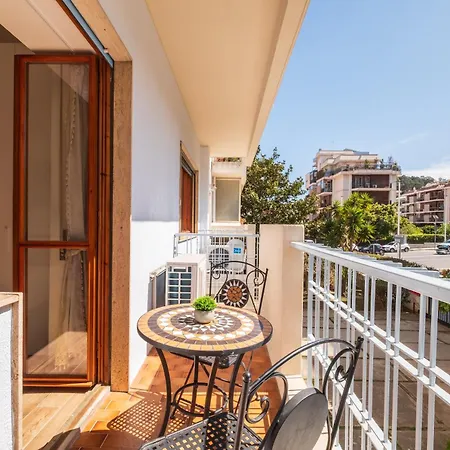 Elegante 10 Min Dal Mare E Dal Centro Apartment *