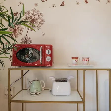 Elegante 10 Min Dal Mare E Dal Centro Apartamento